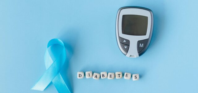 ¡Descubre cómo prevenir la diabetes y proteger tu salud financiera!